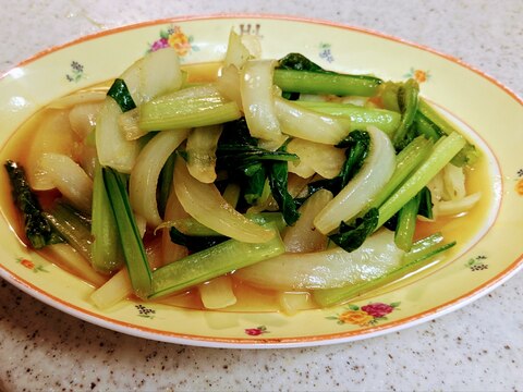小松菜と玉ねぎのカレー粉炒め(⁠^⁠^⁠)